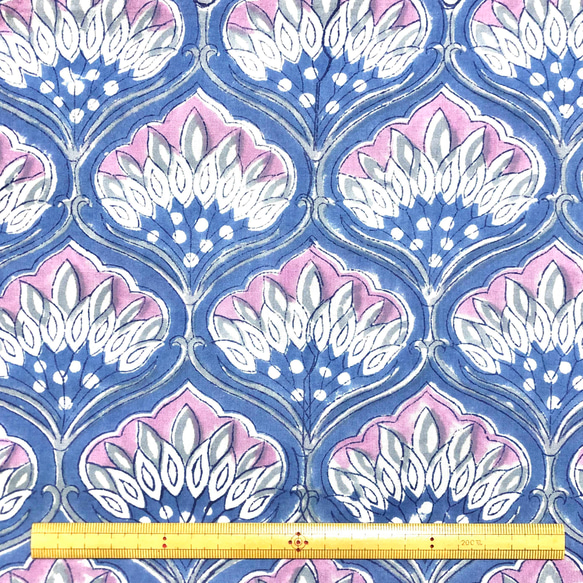 【50cm單位】藍白粉紅花朵印度手工塊印花布料棉質 第6張的照片