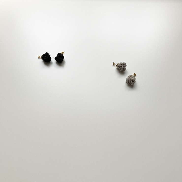 ロープワークのピアス