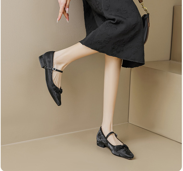 24 新款女士柔軟真皮鞋時尚簡約鞋低跟淺口鞋 22 公分-25 公分 #935⭐免運費⭐ 第7張的照片