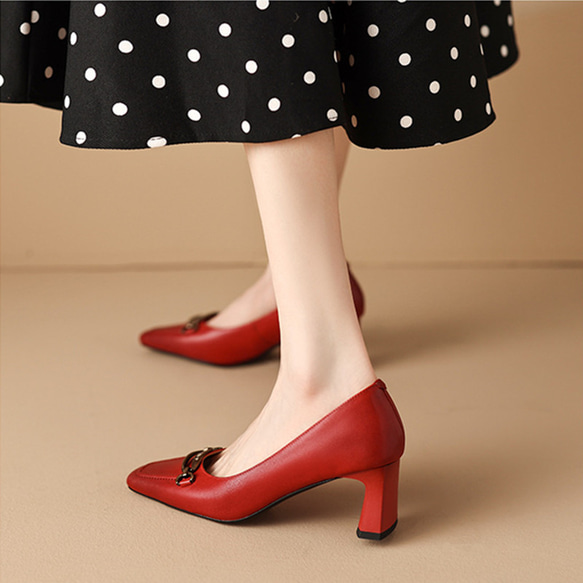 24 新款女士柔軟真皮鞋時尚簡約鞋低跟淺口鞋 22 公分-24.5 公分 #936⭐免運費⭐ 第11張的照片