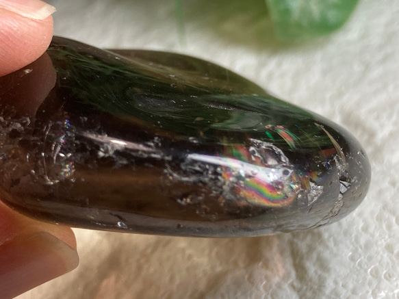 レインボー✨　カンゴーム　黒水晶　ケアンゴーム　原石　タンブル　握り石 13枚目の画像
