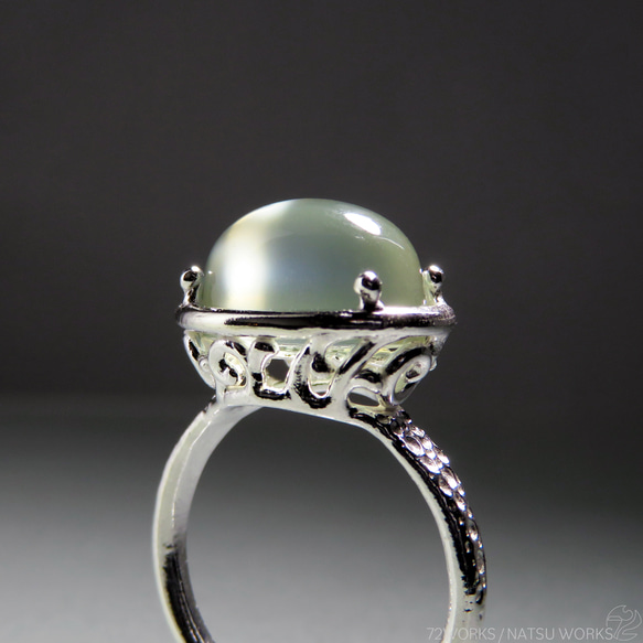 グリーンムーンストーン リング / Green Moonstone Ring l 2枚目の画像