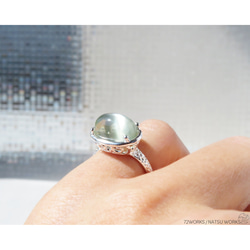 グリーンムーンストーン リング / Green Moonstone Ring l 6枚目の画像