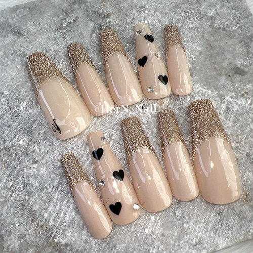 フラッシュネイル》ゴールドフラッシュフレンチハートネイルチップ