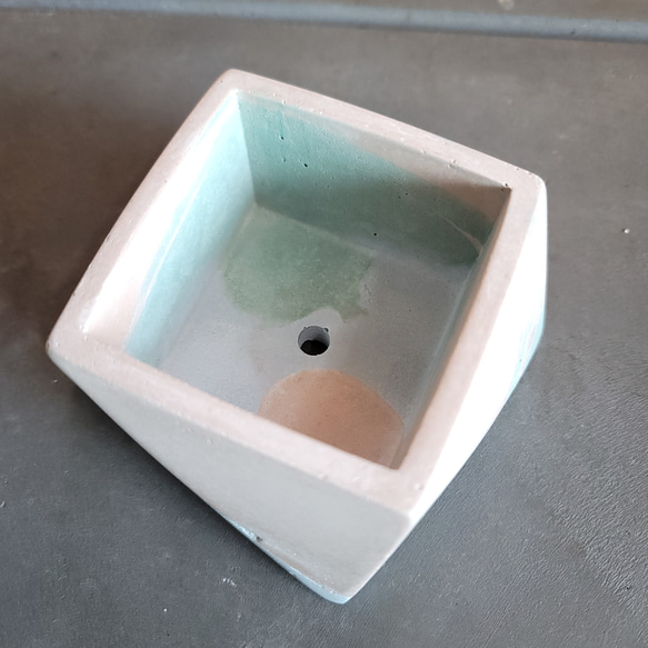 セメント鉢　//cement pot　植木鉢　シカクpot 6枚目の画像