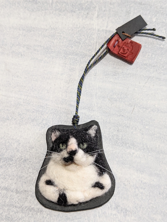 フラガールキーホルダー 羊毛フェルト ハンドメイド 心許なかっ