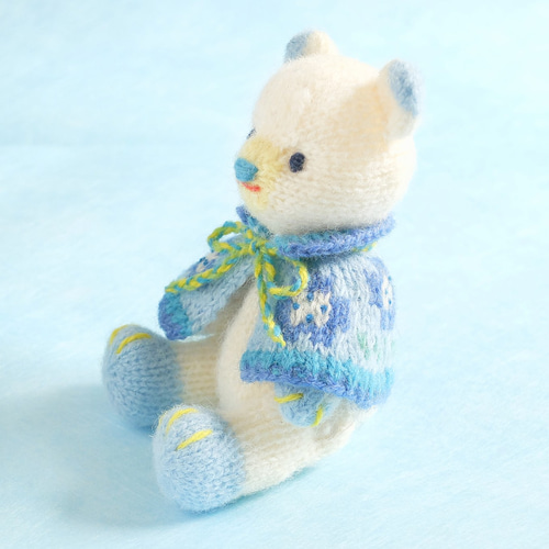 ネモフィラをお届け！こぐま 棒針編みの編みぐるみ あみぐるみ