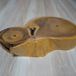 【クルミ】丸太ディスプレイ◆一点物　丸太　アクセサリー置き　花台　店舗什器 クルミ】丸太ディスプレイ◇一点物 丸太 アクセサリー置き 花台 店舗什器