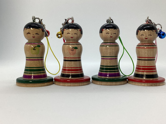 こけしのストラップ 携帯ストラップ こけス 通販 17456929｜Creema