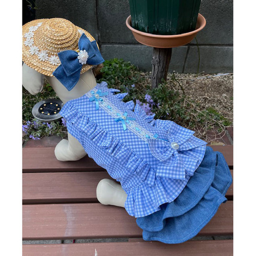水色のギンガムチェックのトップスセット ペット服