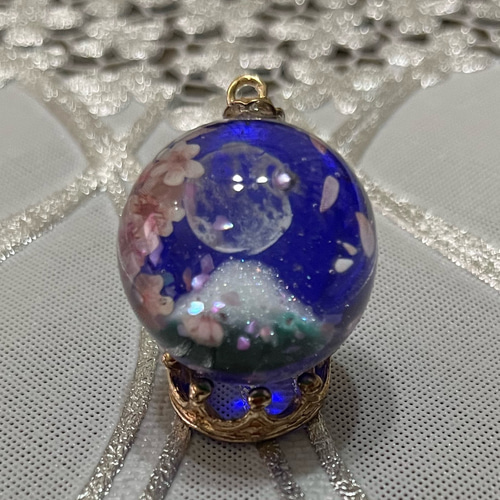 No.567 流れ星 球体 ネックレス レジン 雲レジン レジンアート