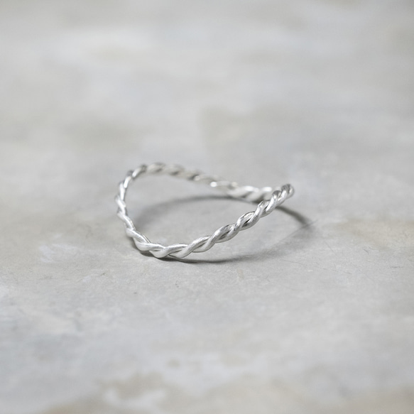 つや消し シルバーウェーブツイストロープリング 0.8mm×2 マット｜SILVER RING｜1081 1枚目の画像