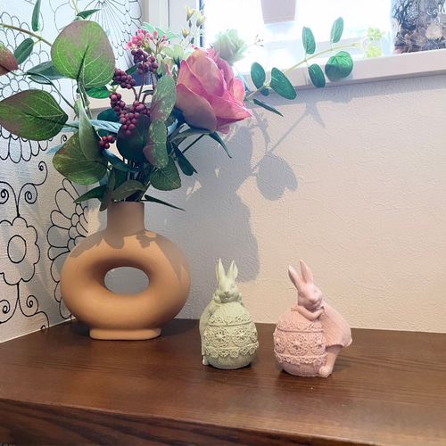セメントオブジェ イースターウサギ インテリア雑貨 置物 その他