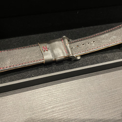 Apple Watch leather belt RED stitch 3枚目の画像