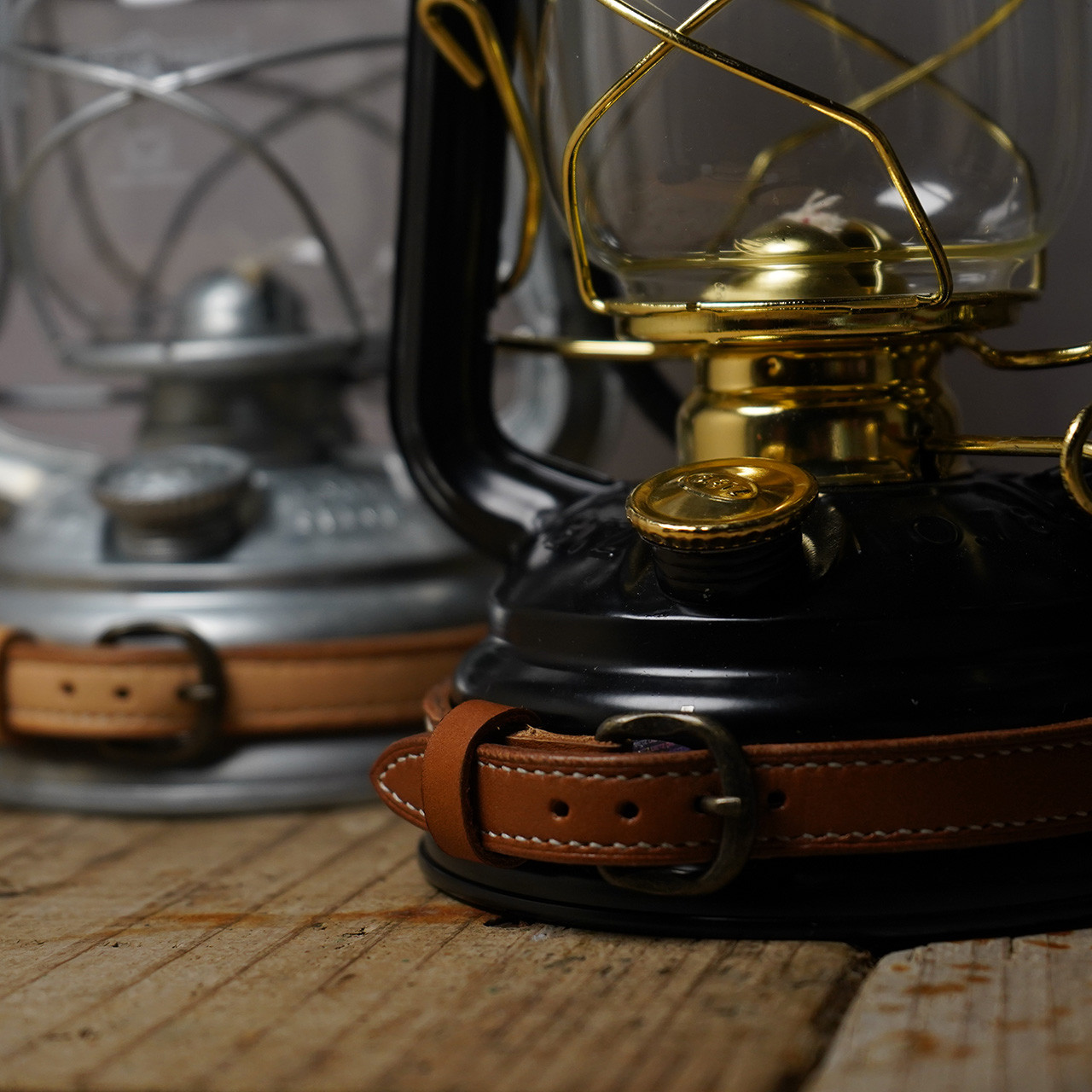 【タンクベルト】　オイルランタン　ハリケーンランタン　ヌメ革　たつのレザー　デイツ78　フュアハンド276その他インテリア雑貨