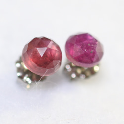 （1 件）紅寶石和玫瑰切割耳環（6 毫米，鈦柱） 第2張的照片