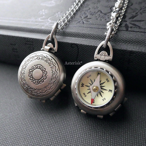 コンパス ロケット 方位磁石（方位針レッド）フォトロケット