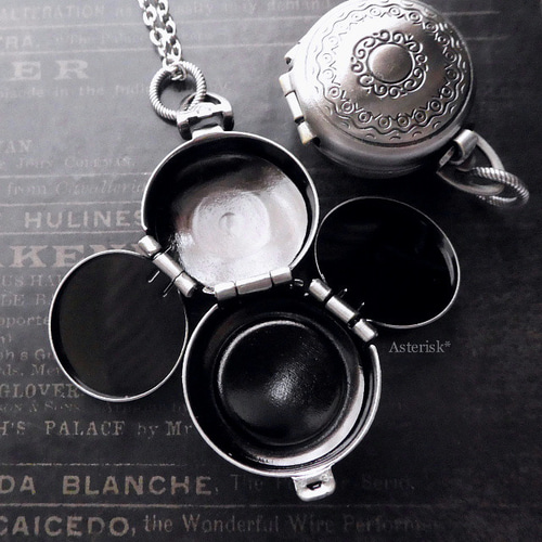 コンパス ロケット 方位磁石（方位針レッド）フォトロケット