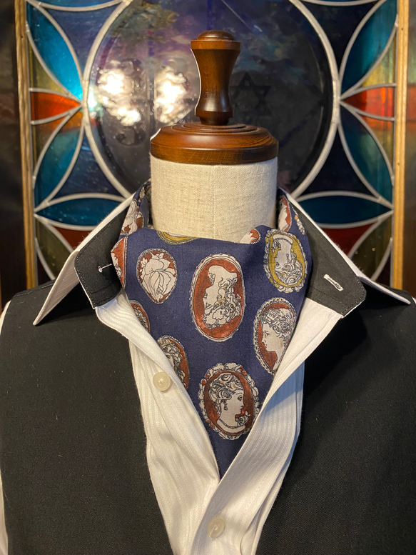 【希少◎箱付】HERMES エルメス ヴィンテージ アスコットタイ 蝶ネクタイ 希少◎箱付】HERMES エルメス ヴィンテージ アスコットタイ 蝶ネクタイ