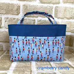 リバティプリントのマチ大きめ帆布トートバッグ 生成色系 b82 トート