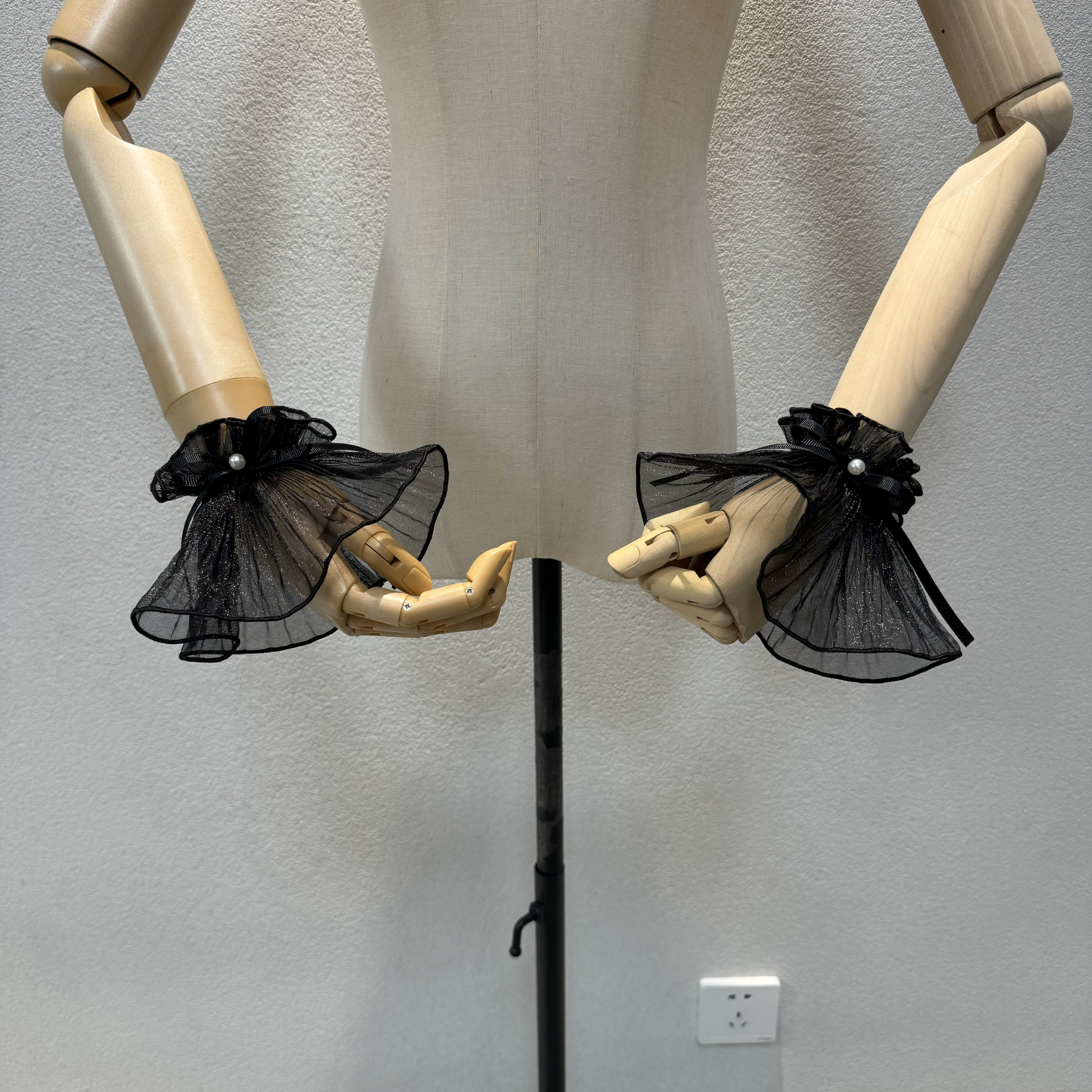 新着商品！シンプル　サイズオーダー　お色直し　上質　エレガント　水波プリンセス　ブラック/ピンク/ホワイト　ウェディング