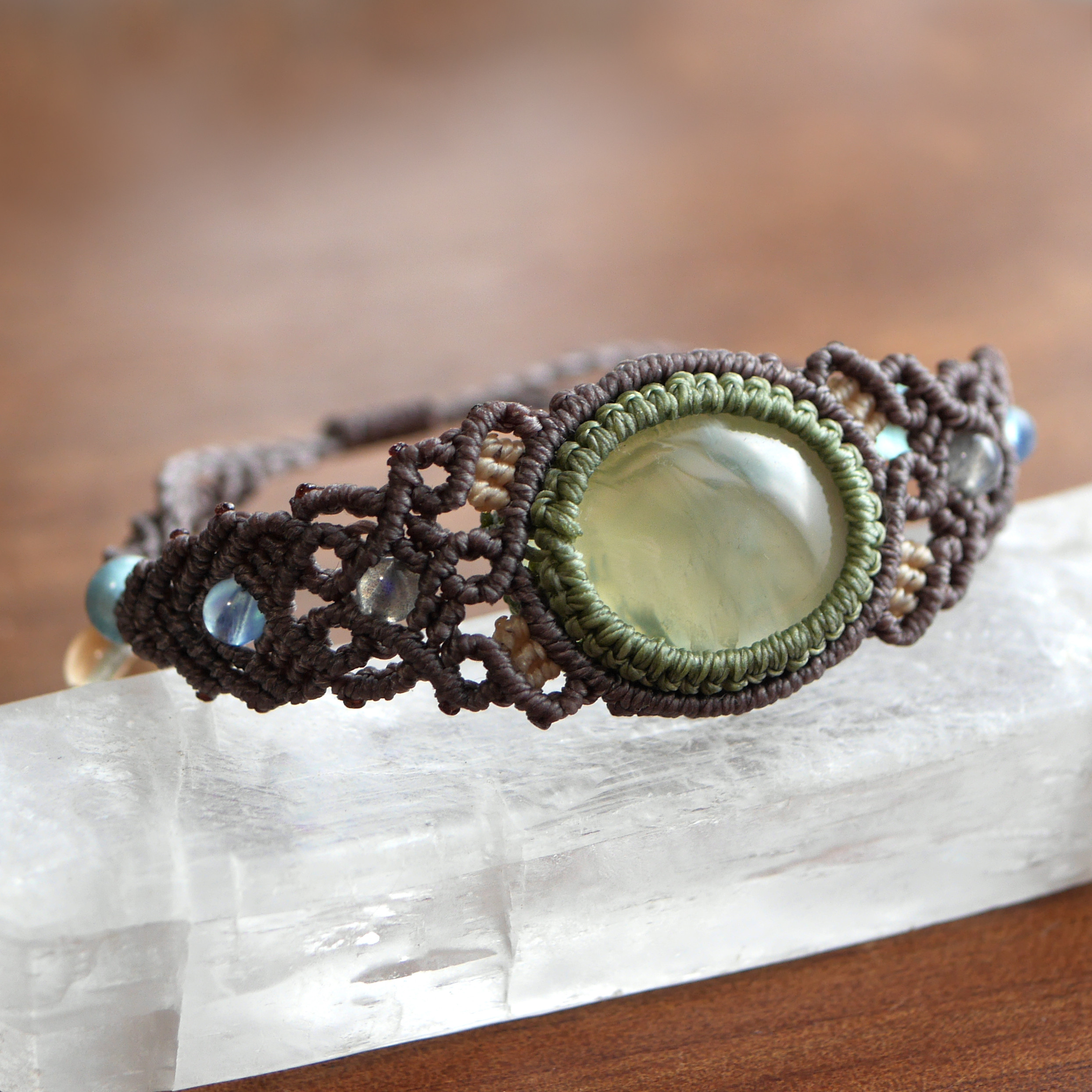 【特価】マクラメブレスレット☆大粒 プレナイト_220342