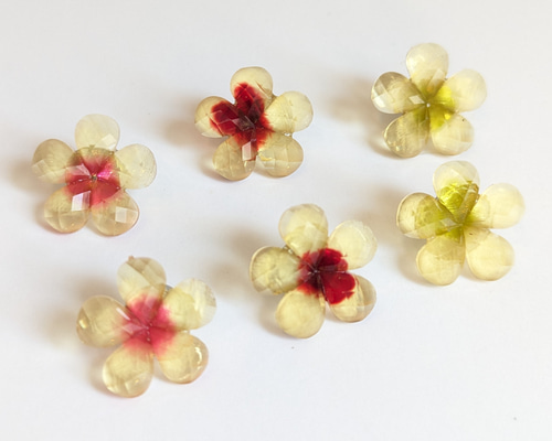 ジャパンヴィンテージ プラスチックボタン フラワー 6個セット ボタン 