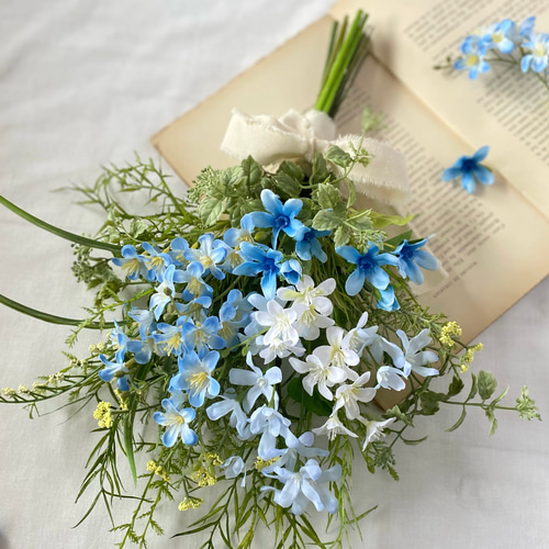 ネモフィラブルーの花束スワッグ（壁掛け 花束 ブーケ スワッグ 母の日 