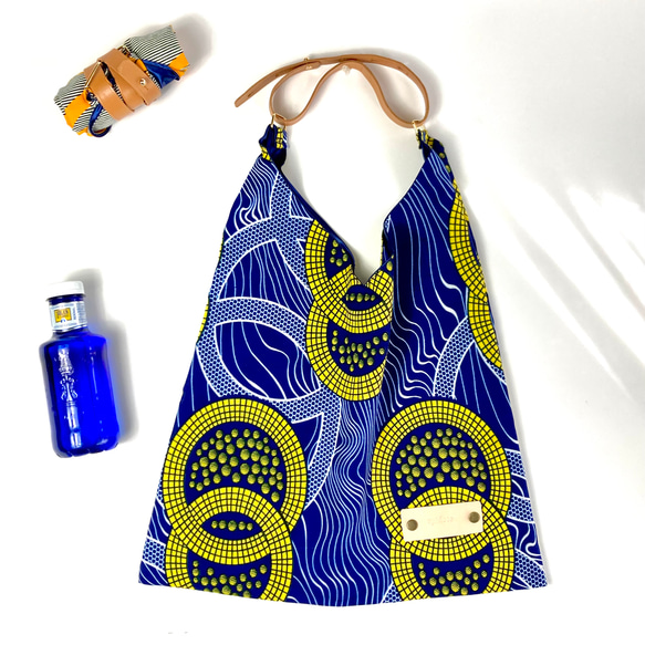 African print × Real leather Folding bag blue&yellow 1枚目の画像