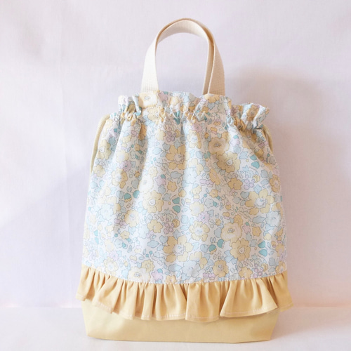 リバティ　レッスンバッグ上履き入れ体操服袋　ハンドメイド　ベッツィ×ヌビ リバティ ベッツィ の フリル付き レッスンバッグ 体操着入れ 上履き