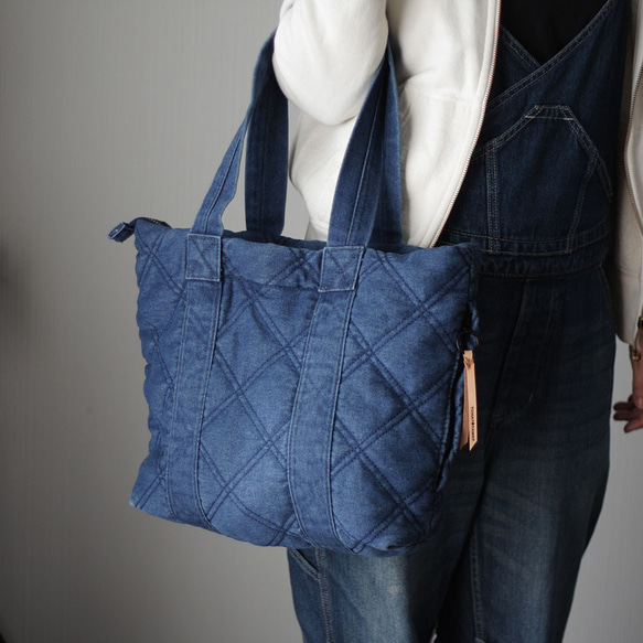 キルティングバッグ デニムトート キルトバッグ A4が入る ファスナー ショルダーバッグ トートバッグ B-197 9枚目の画像