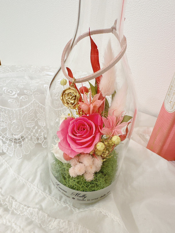 【限定　予約販売】母の日　に感謝を込めて贈る　ローズ　の　薔薇　プレゼント　プリザーブド 1枚目の画像