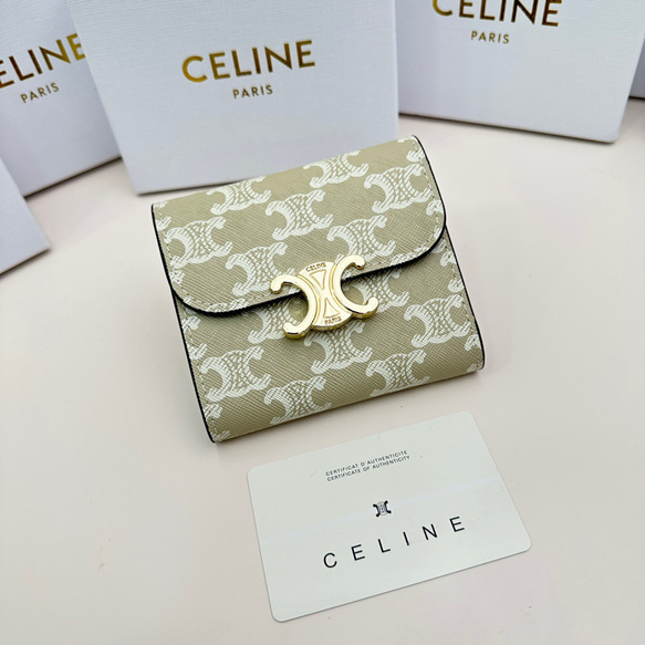 レディース　財布　　通勤　通学　CELINE 1枚目の画像