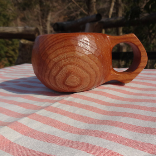 【美品】良岳氏作 木製コーヒーカップ けやき・花梨（2脚セット） 美品】良岳氏作 木製コーヒーカップ けやき・花梨（2脚セット） - メルカリ