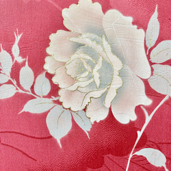着物のファブリックパネル　アンティークピンクに牡丹と薔薇（2枚セット）着物リメイク　インテリア　古民家　壁飾り　日本 6枚目の画像