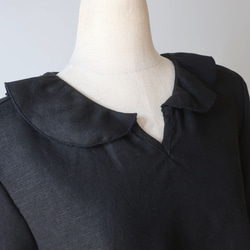 溫柔的雙層紗布，持續到夏天❣️荷葉領套頭衫（黑/白） 第4張的照片