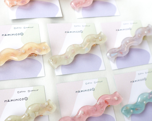サイドの髪を挟むだけ！うねうねヘアクリップ♡【推し活にも】 ヘア