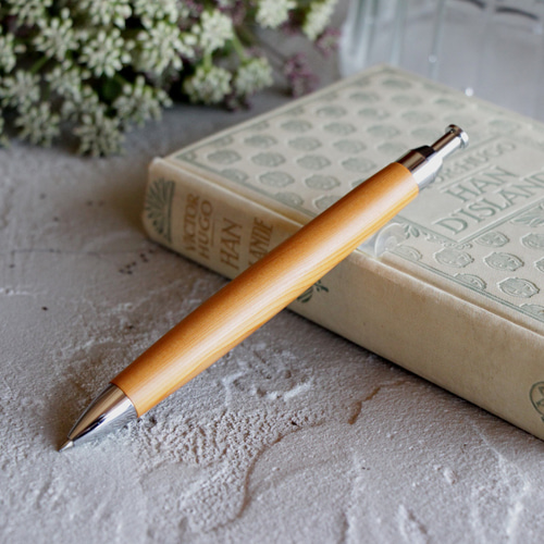 ★お求めやすく価格改定★ 学業成就 0.5mm」木軸 Pencil イチイ 一位の木 合格必勝 筆記具