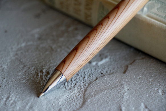 「日本の自然の象徴 屋久杉 ヤクスギ Pencil 0.5mm」木軸 シャープペン Viriditas 銘木 ペン 2枚目の画像