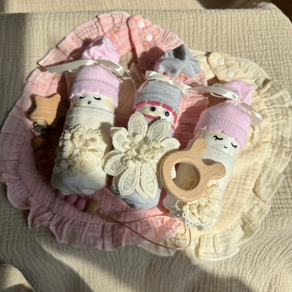 出産祝い　ギフトセット☆ おむつベビー　女の子　オムツケーキ　出産前祝い・ベビーギフトにおすすめ！ 1枚目の画像