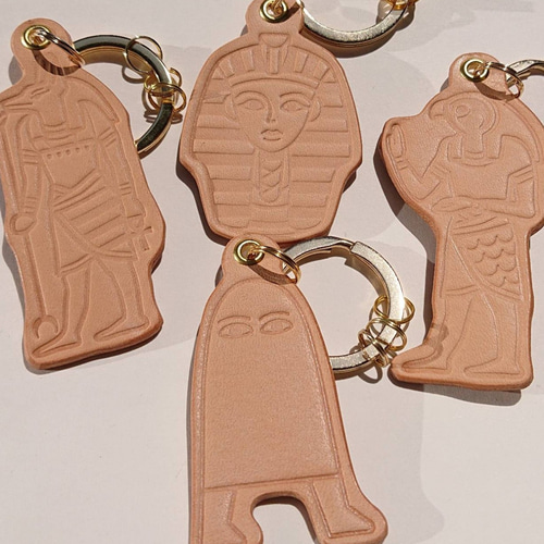 レザーで古代エジプトなキーホルダー(ホルス神) キーホルダー ノップ