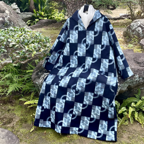 着物リメイク】絣のAラインワンピース／藍染め/古布 ワンピース 古布 