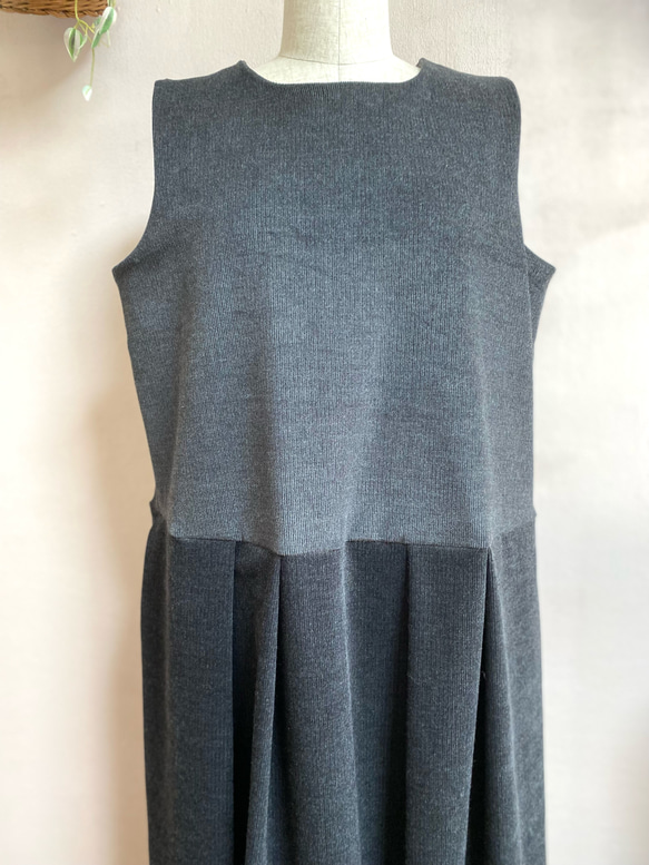 《大きいサイズ》コーデュロイのベーシックなジャンパースカート ＬＬ　１３号 チャコールグレー 5枚目の画像