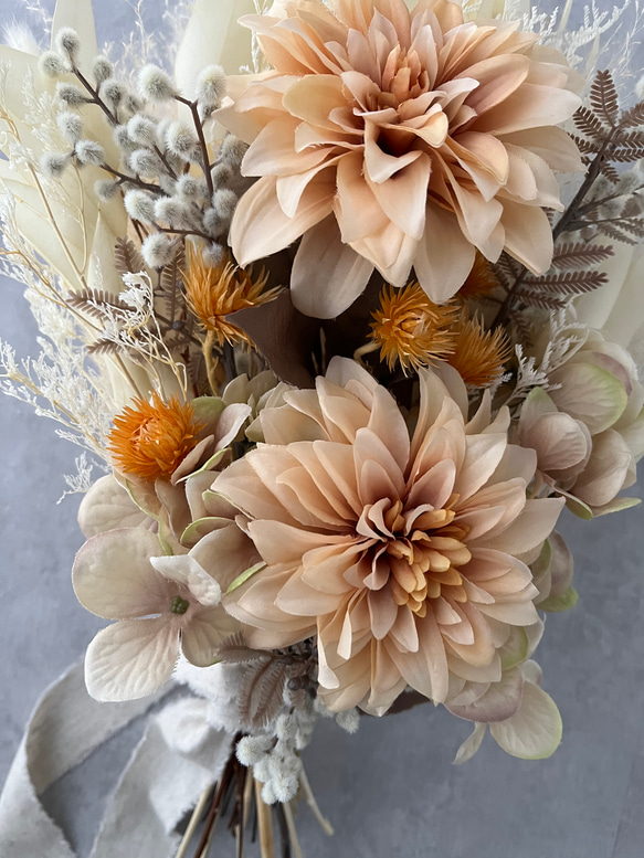 紫陽花とダリアとホワイトオレンジブーケ 6枚目の画像
