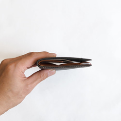 薄い 二つ折り財布【ブラック】 ブランド メンズ レディース 鍵 コンパクト ハンドメイド 手縫い  レザー 革 12枚目の画像