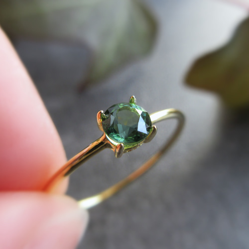 ブラジル産トルマリンリング‼️樅木グリーン❣️クリスマスカラー‼️16.5〜17サイズ ブラジル産トルマリンリング‼️樅木グリーン❣️クリスマスカラー