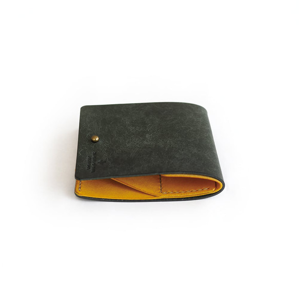 薄い 二つ折り財布【グリーン×イエロー】 ブランド メンズ レディース 鍵 コンパクト 手縫い レザー 革 3枚目の画像