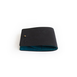 薄い 二つ折り財布【ブラック×ターコイズ】 ブランド メンズ レディース 鍵 コンパクト 手縫い レザー 革 3枚目の画像