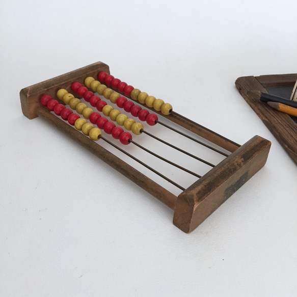 アンティークキッズのおもちゃ　アンティークそろばん　イギリス　北欧暮らしの道具 知恵玩具 3枚目の画像