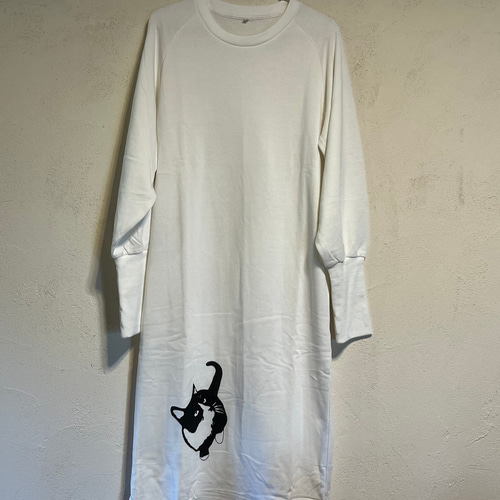猫柄デザイン レディース長袖Tシャツワンピース 綿100% ワンピース